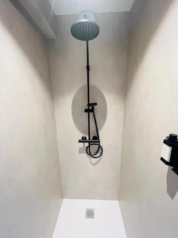 ميدل كيرك Bonk Suites المظهر الخارجي الصورة